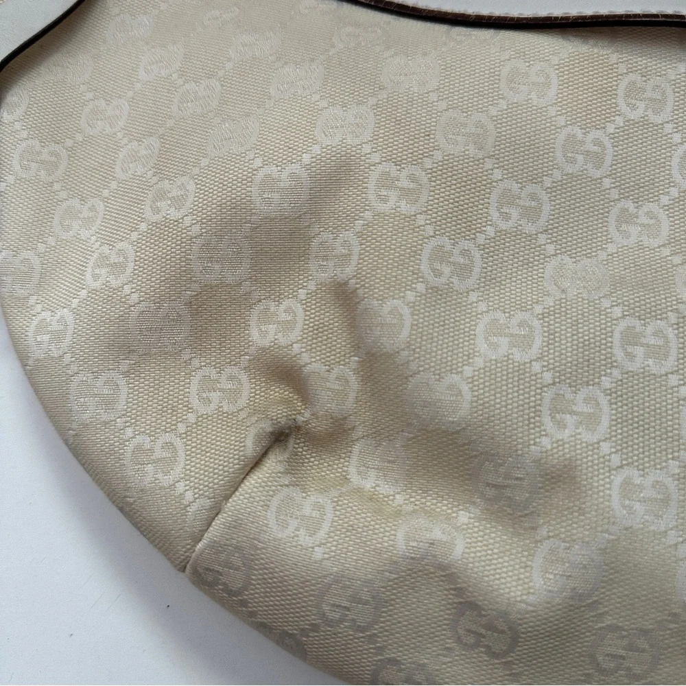 Gucci GG Canvas Cream Hobo Bag with Monogram Print and Leather Trim